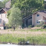 Logis Les Vieilles Granges-les-Beaumont