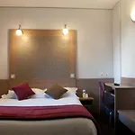 Logis Les Vieilles Отель