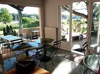 Logis Les Vieilles Otel