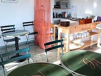 Logis Les Vieilles Hotel Granges-les-Beaumont